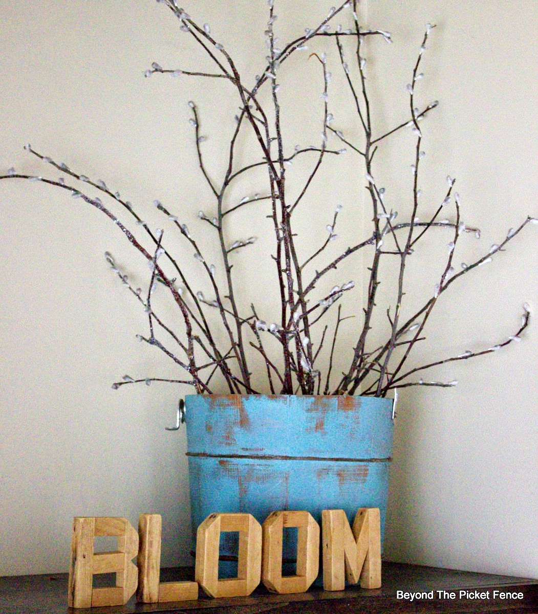 spring pussy willows, DIY, bloom, spring projects, http://bec4-beyondthepicketfence.blogspot.com/2015/03/bestofdiy-spring-pussy-willows.html