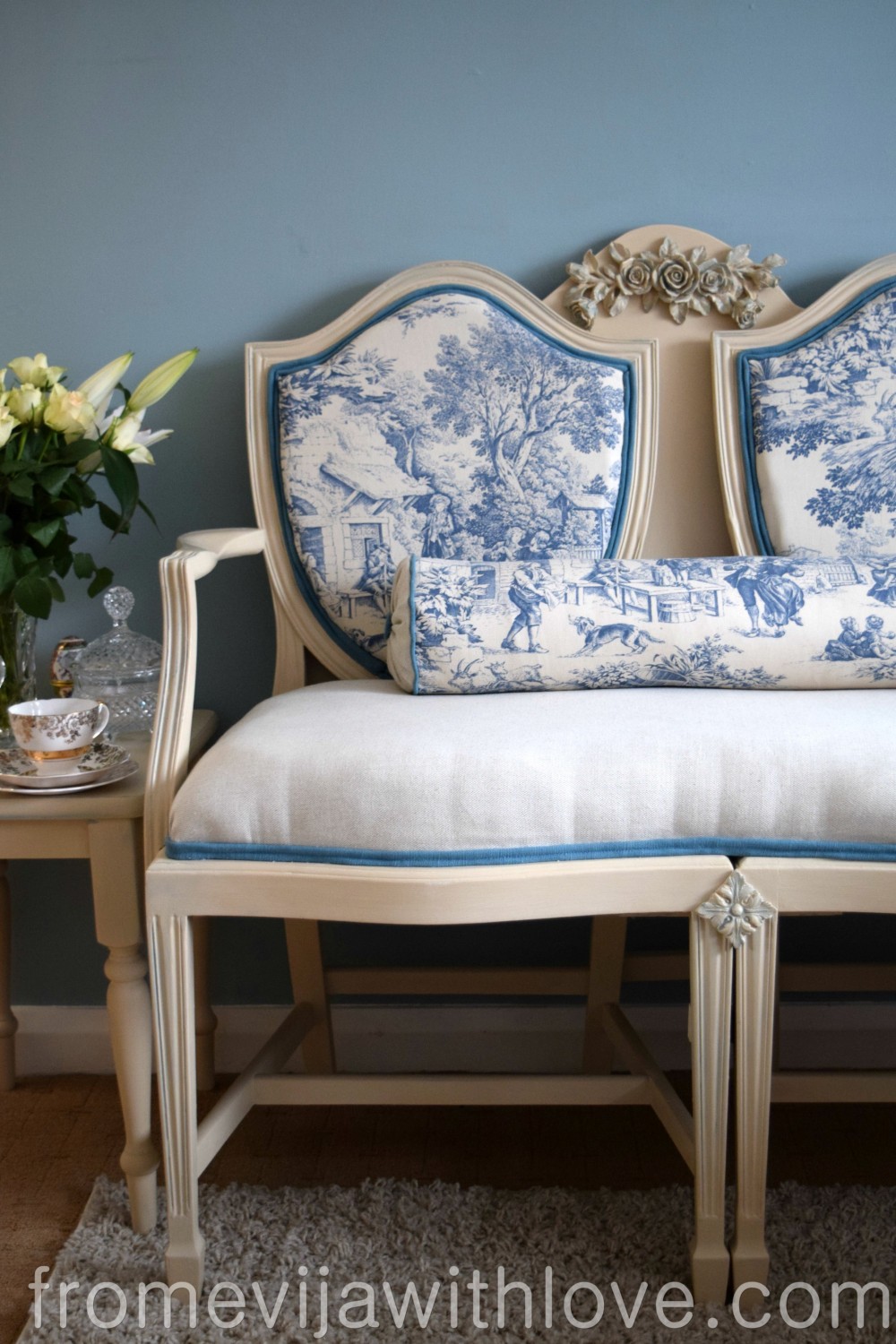 blue-french-style-sofa