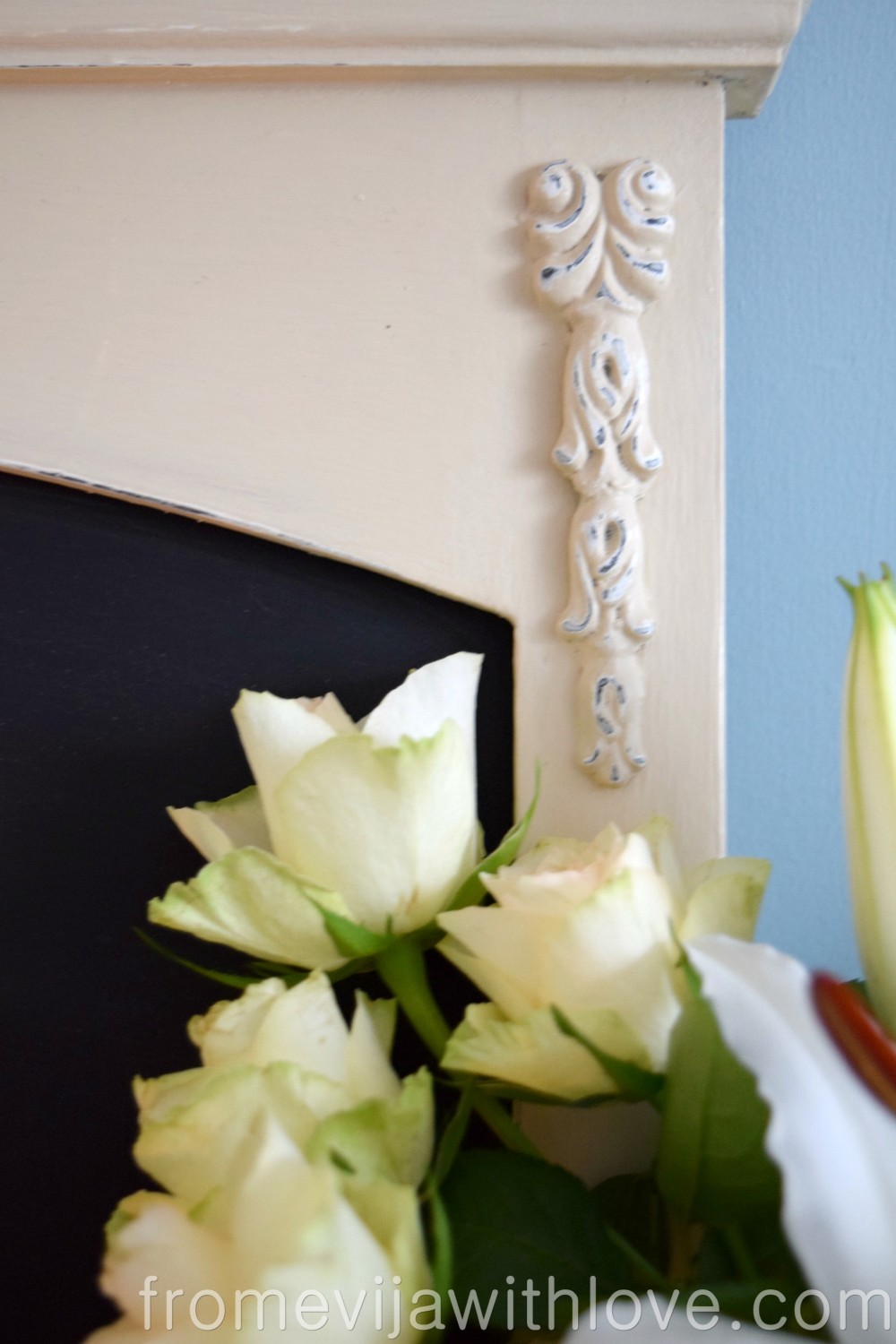 shabby-chic-decorative-moulding-rose