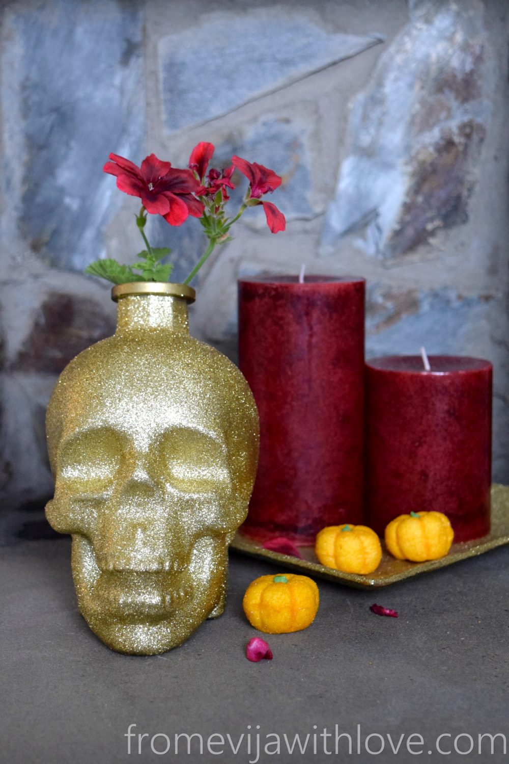 candles-skull-halloween