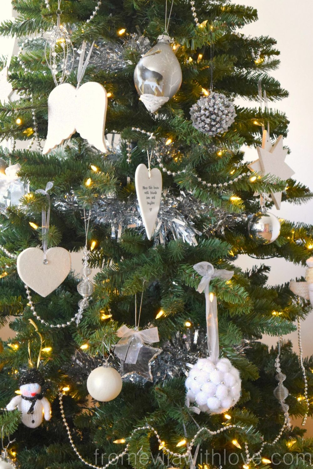christmas-decorations-white1